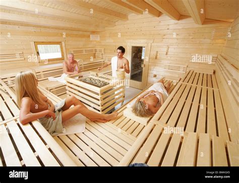 sauna sex 2|naked